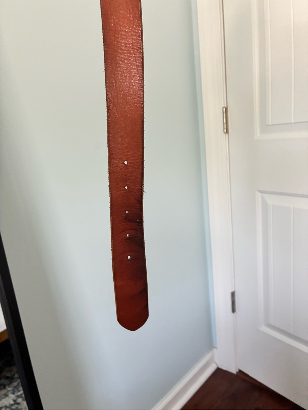 GAP Brown Leather Belt with Antique Gold Buckle - Picture 3 of 5